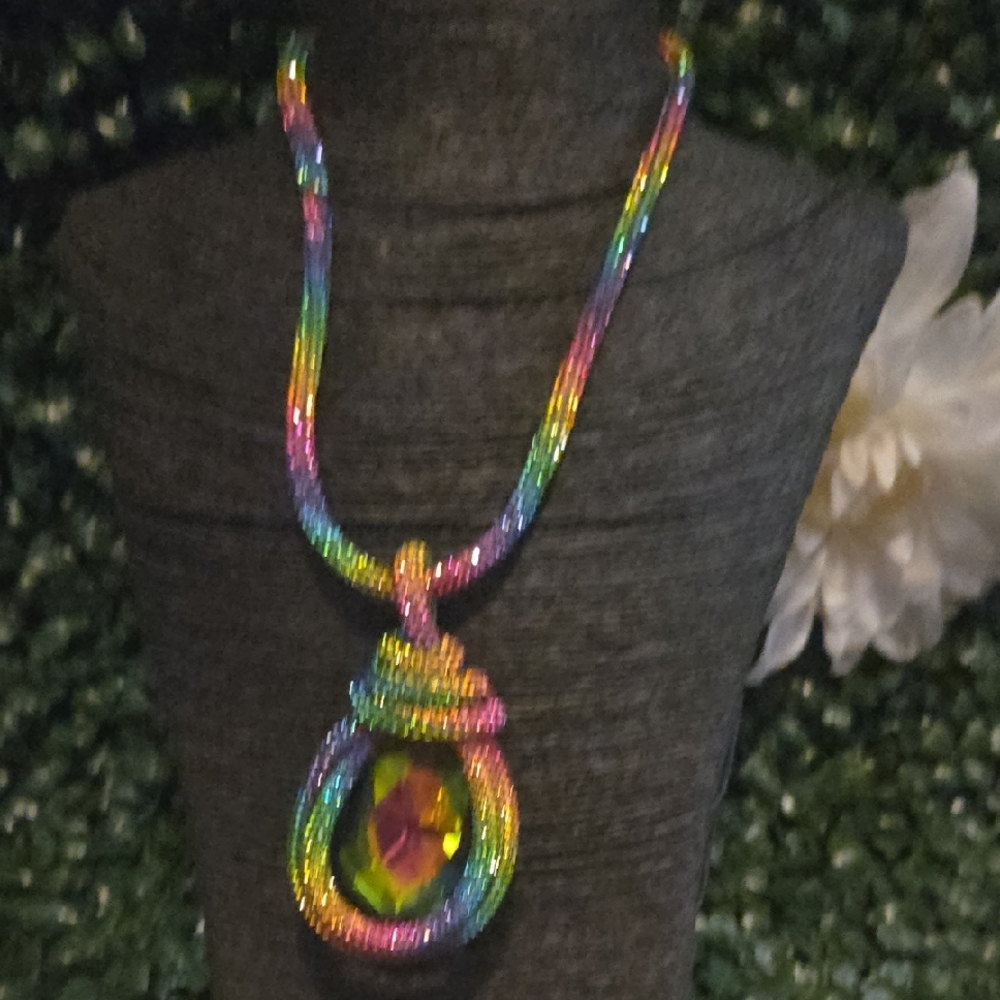 Multicolor Pendant Necklace
